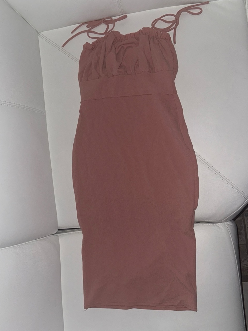 Sleeveles Tie-Strap Bodycon Dress